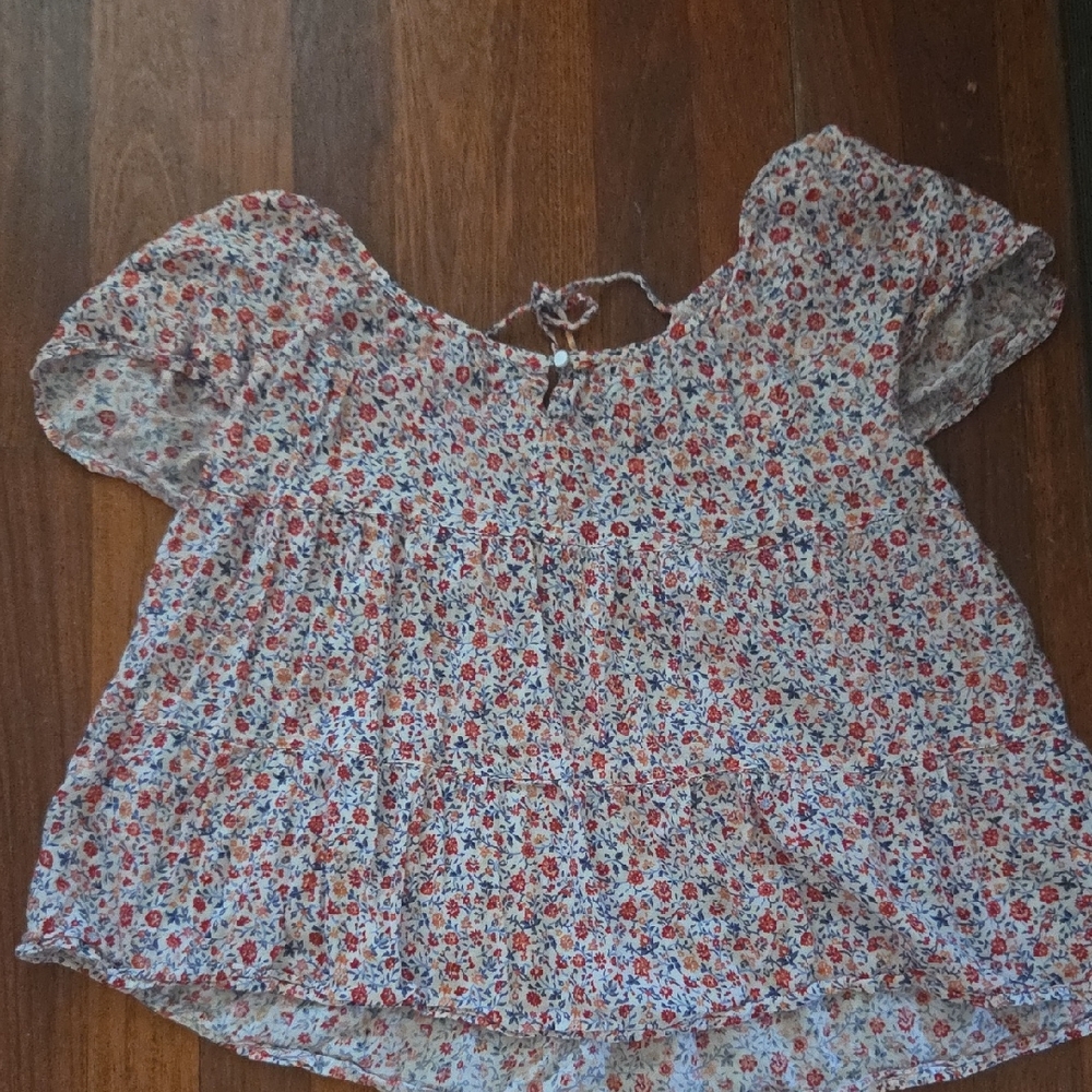 Old Navy Floral Puff Sleeve Blouse - Red and White